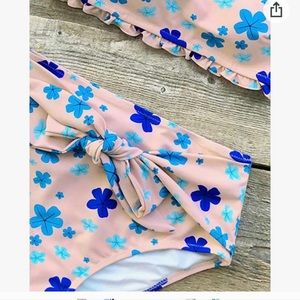 Cupshe Two Piece Pink and Blue Floral Swimsuit SZM